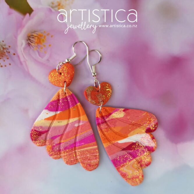 E0048a earrings artistica polymer clay Butterfly pink fuchsia gold white phantasy