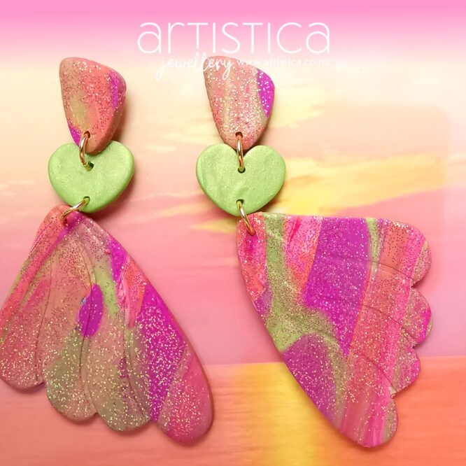 E0052a earrings artistica polymer clay Butterfly pink fuchsia gold green