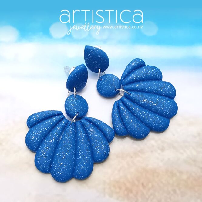 E0304 earrings artistica polymer clay blue scallops