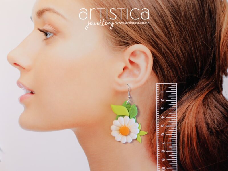 Daisy Flower Power Boho style earring