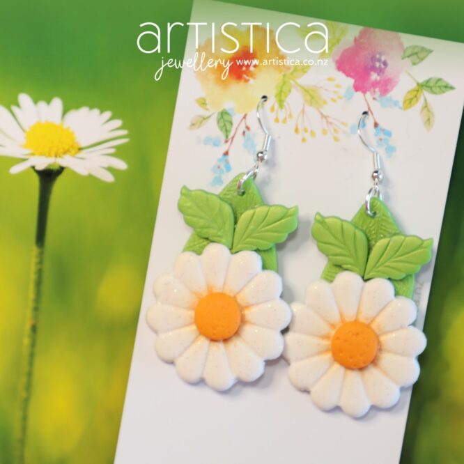Daisy Flower Power Boho style earring