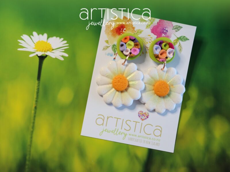 Daisy Flower Power Boho style earring