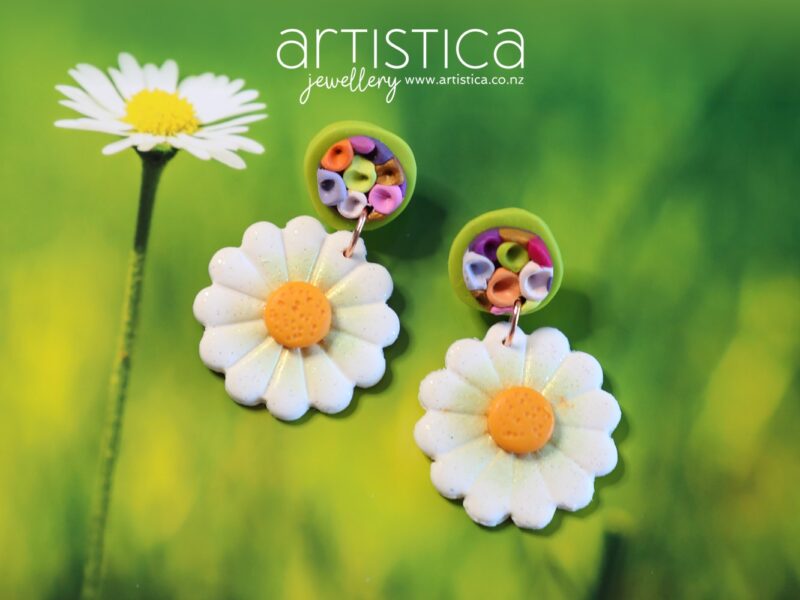 Daisy Flower Power Boho style earring