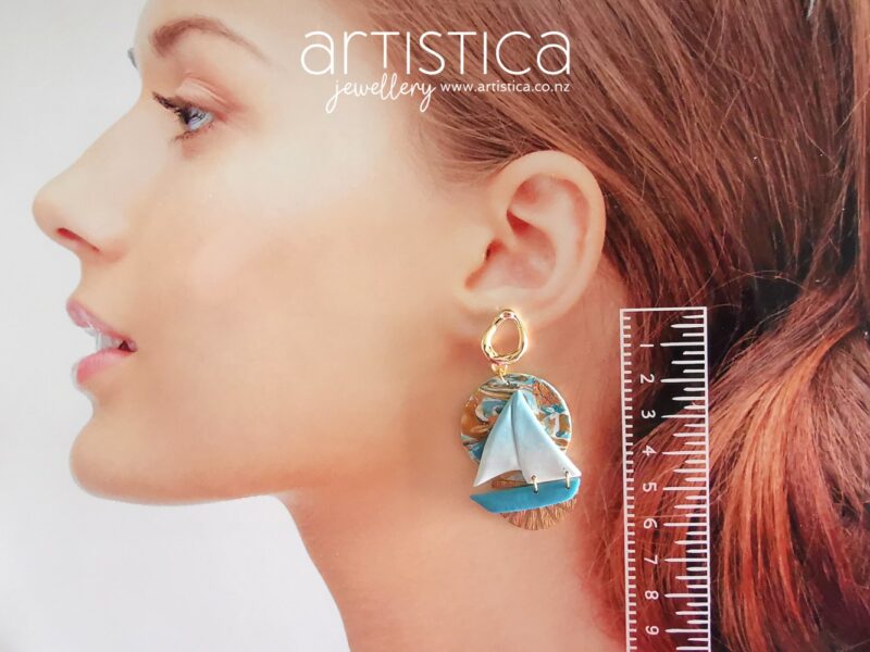 Earring size sample