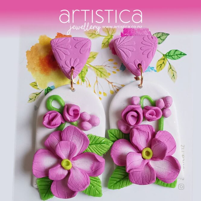 flower earrings pink