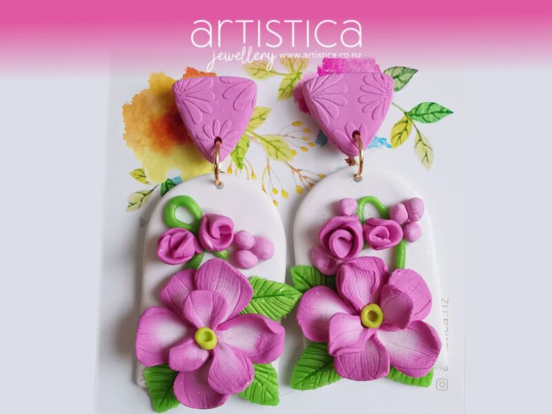 flower earrings pink