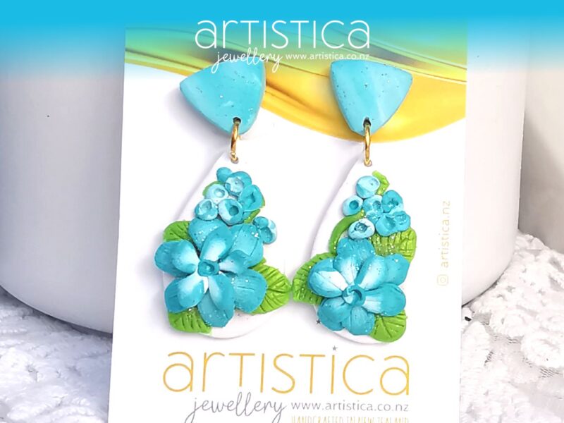 flower earrings blue