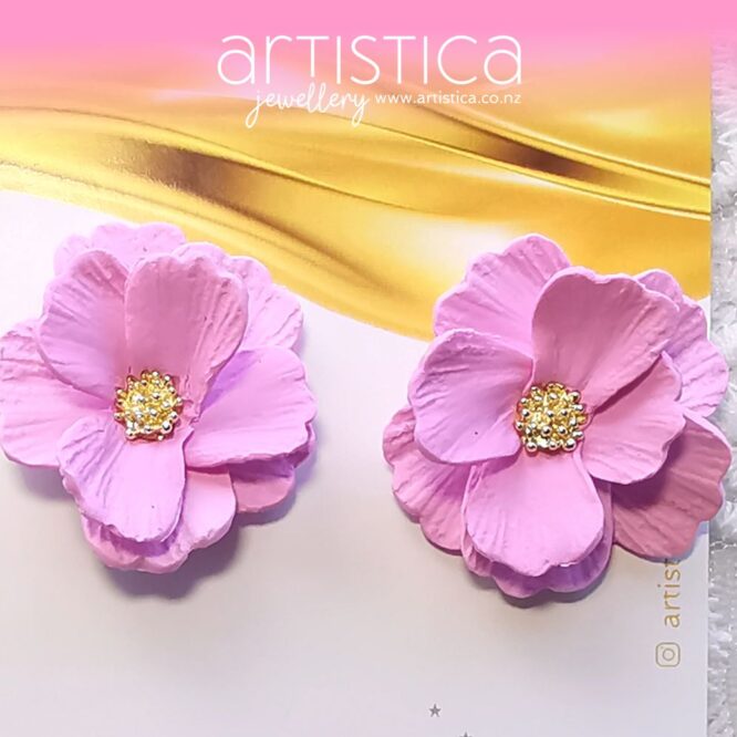 pink flower stud earrings