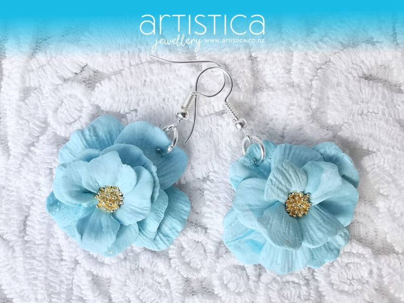 flower earrings blue