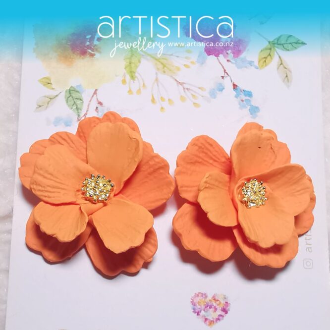 flower studs