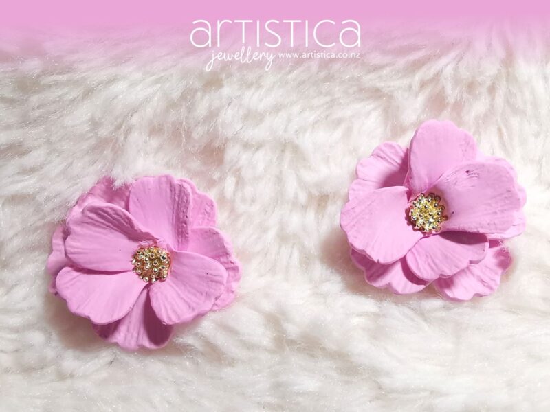 flower studs